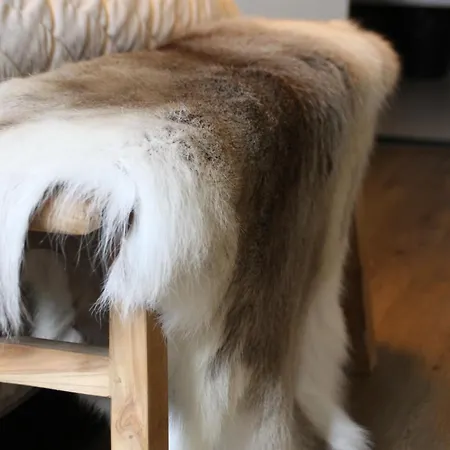 - Apeldoorn Met Jacuzzi Wenum