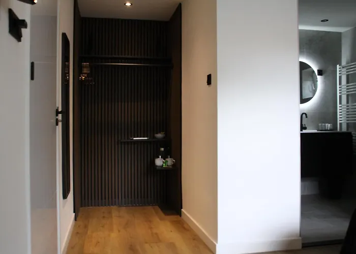 - Apeldoorn Met Jacuzzi Guest house 4*